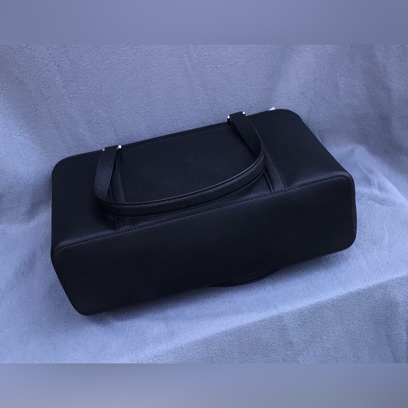 NWT Michael Kors Black Leather Tote Bag - Picture 10 of 16